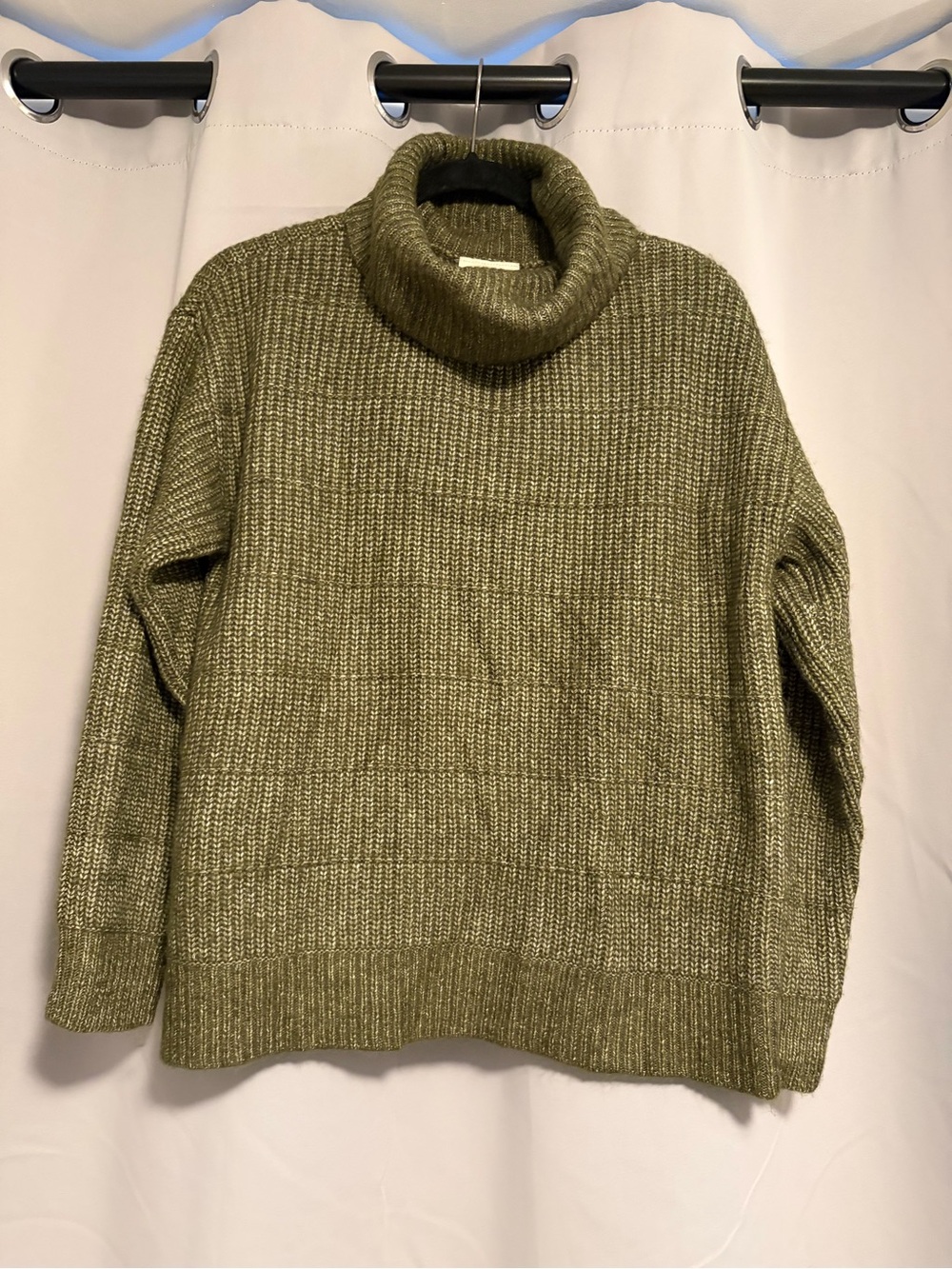 LOFT Olive Green Turtleneck Sweater